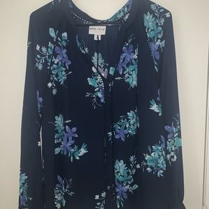 NWT Ava &Viv Navy Blue Floral Long Sleeve Blouse